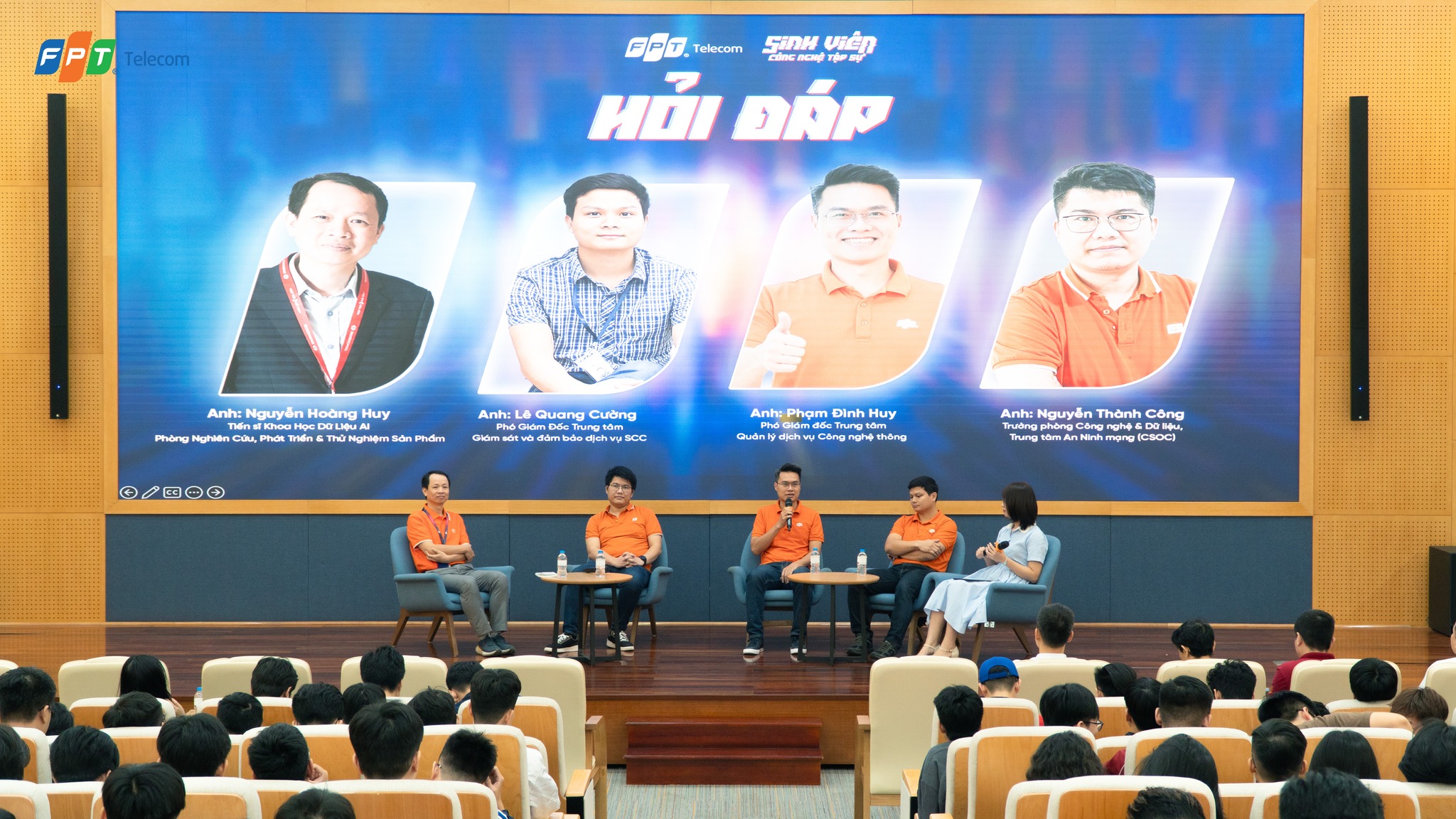 Sinh Viên Công Nghệ Tập Sự